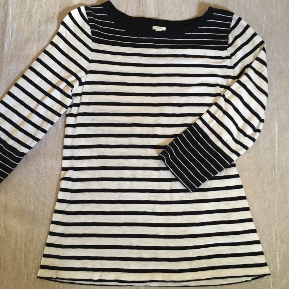 J Crew striped top - J Crew 3/4 Sleeve White Top with Navy Stripes Sz M